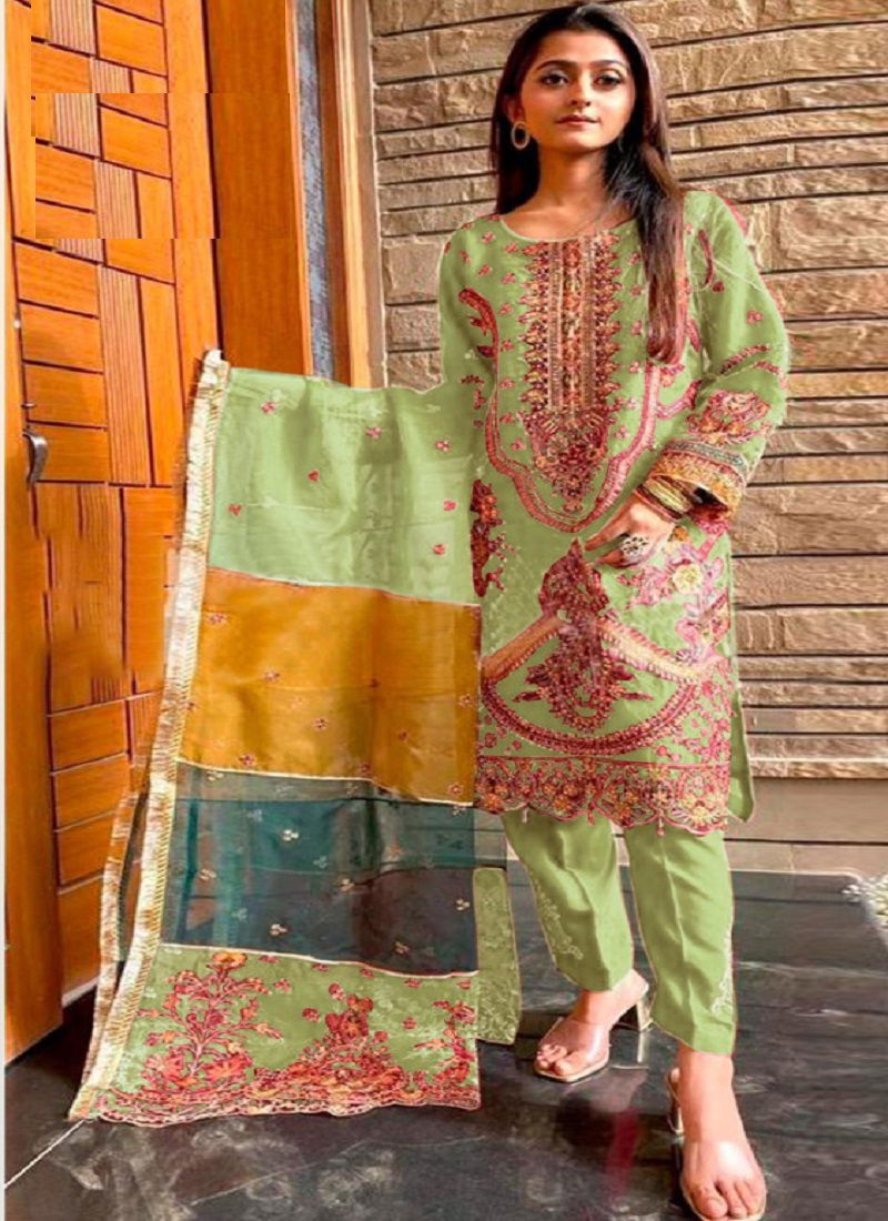 Mehboob Tex Magic Marun 7773 Ethnic Wear Wholesale Pakistani Salwar Suits
